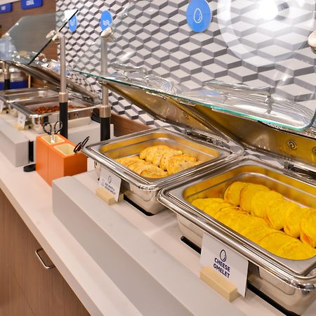 Comfort Inn & Suites Goodland Bagian luar foto