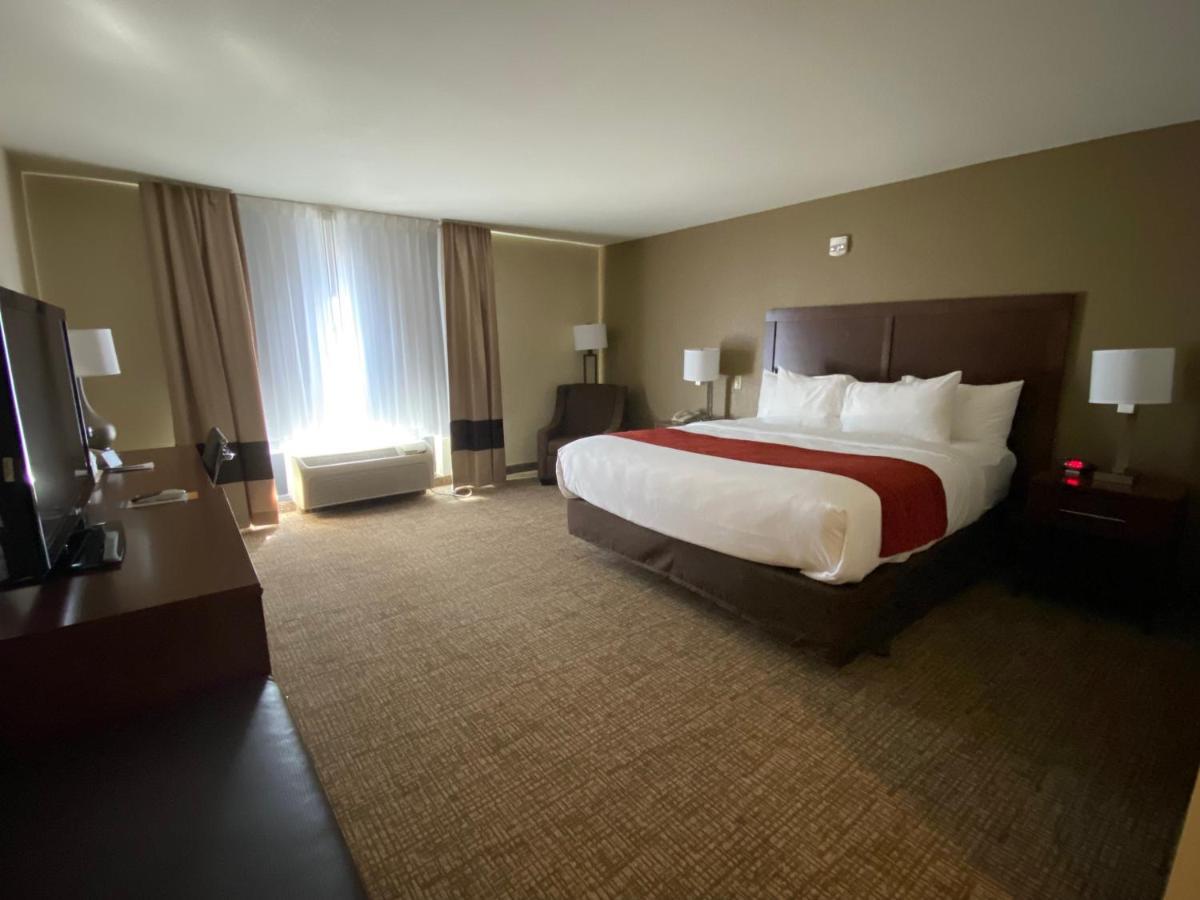 Comfort Inn & Suites Goodland Bagian luar foto